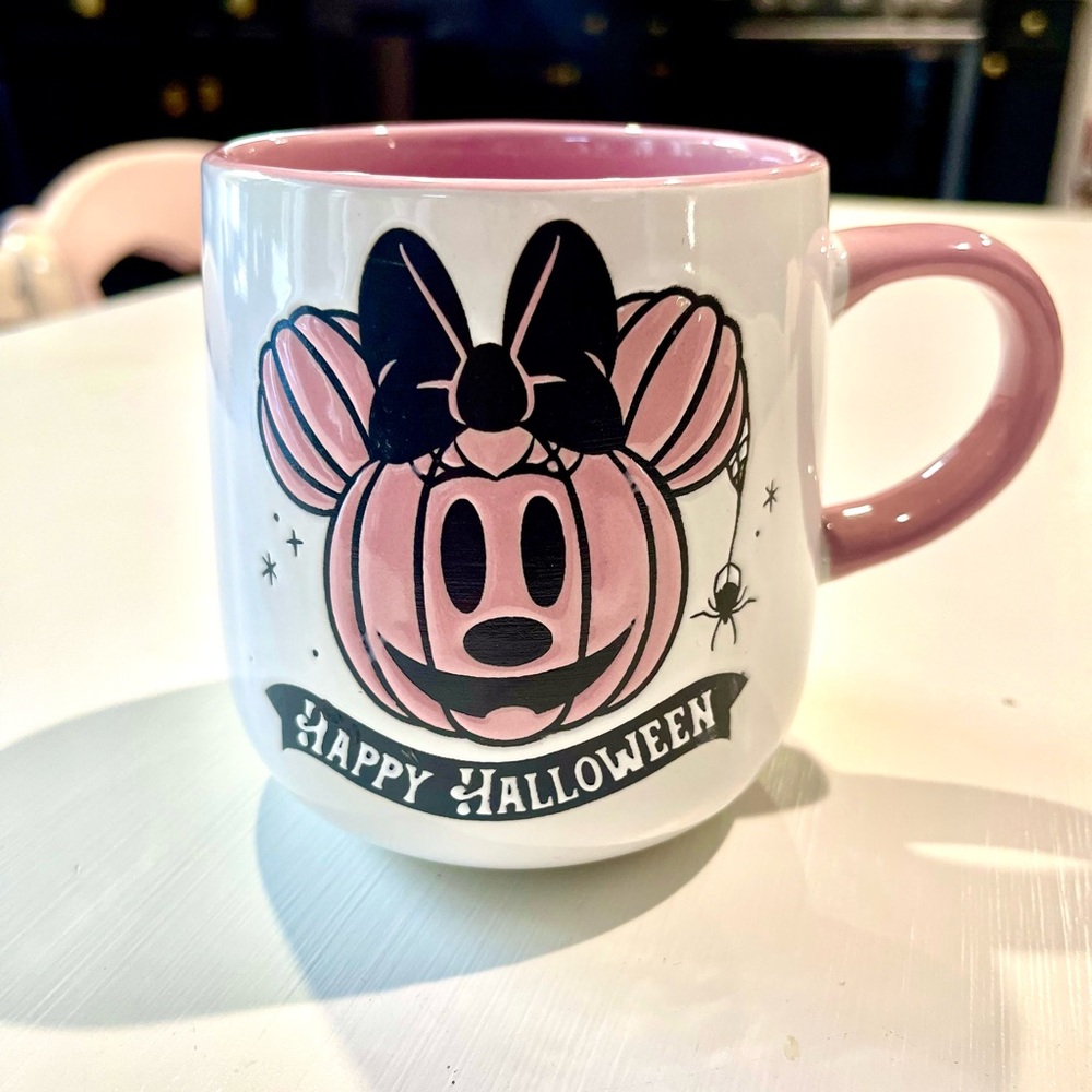 Halloween Minnie Mouse Disney mug